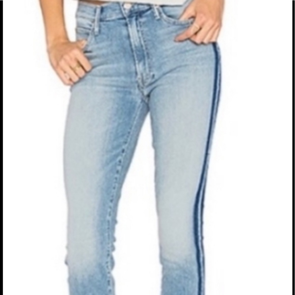 Mother jeans. Stunner zip ankle step fray. Size 24. Worn only a few times.